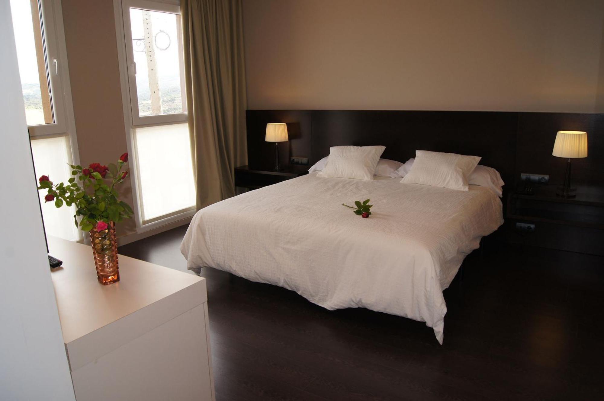 Hotel Rural Valdorba Sansoain Room photo